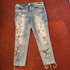 Floral Embroidered Women's Jeans